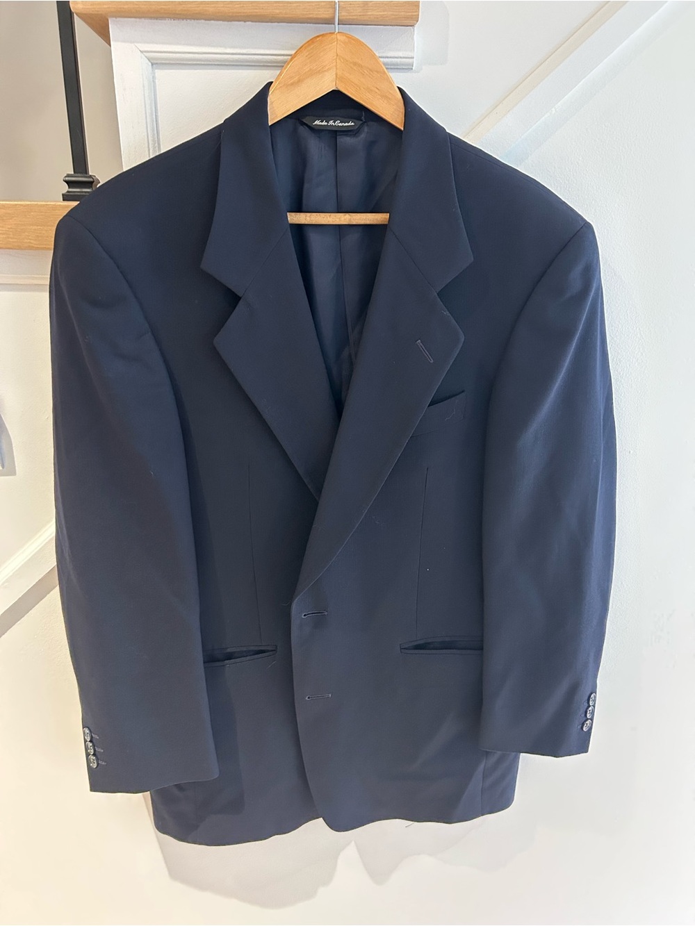Men's Dark Navy Single-Breasted Blazer